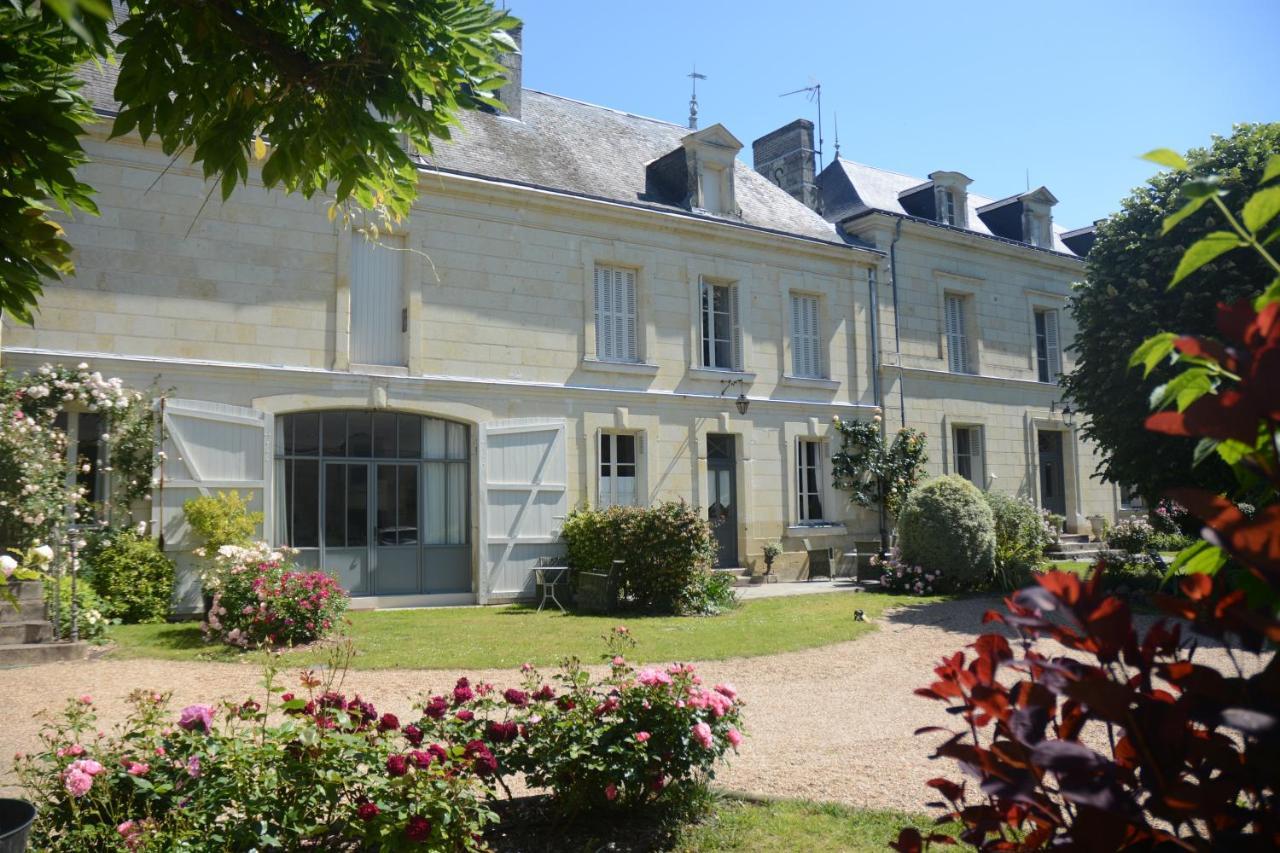 La Penesais Villa Beaumont-en-Véron Exterior photo